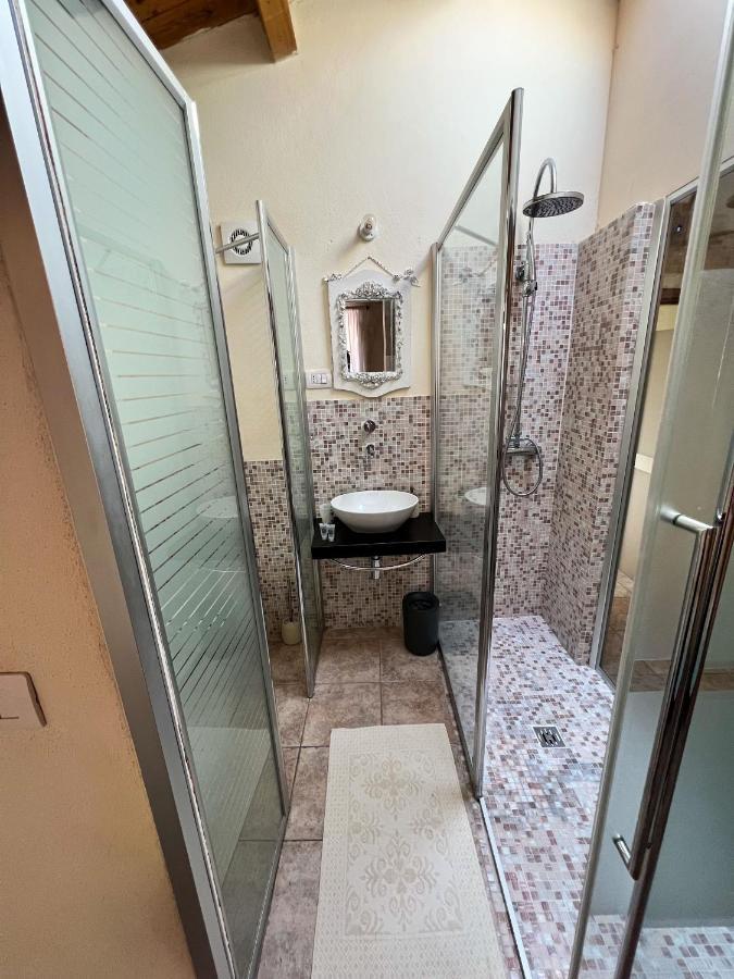 מלון בוסה La Vecchia Torre מראה חיצוני תמונה