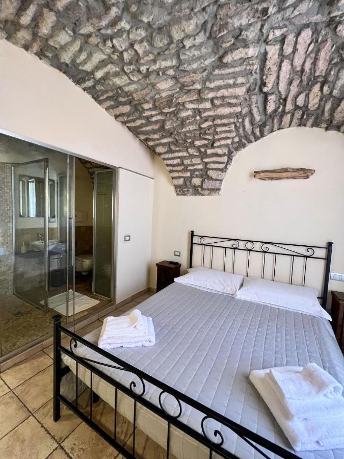 מלון בוסה La Vecchia Torre מראה חיצוני תמונה